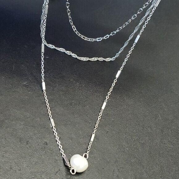*Sale* Charming Charlie silver tone triple layer pearl necklace - Picture 12 of 12